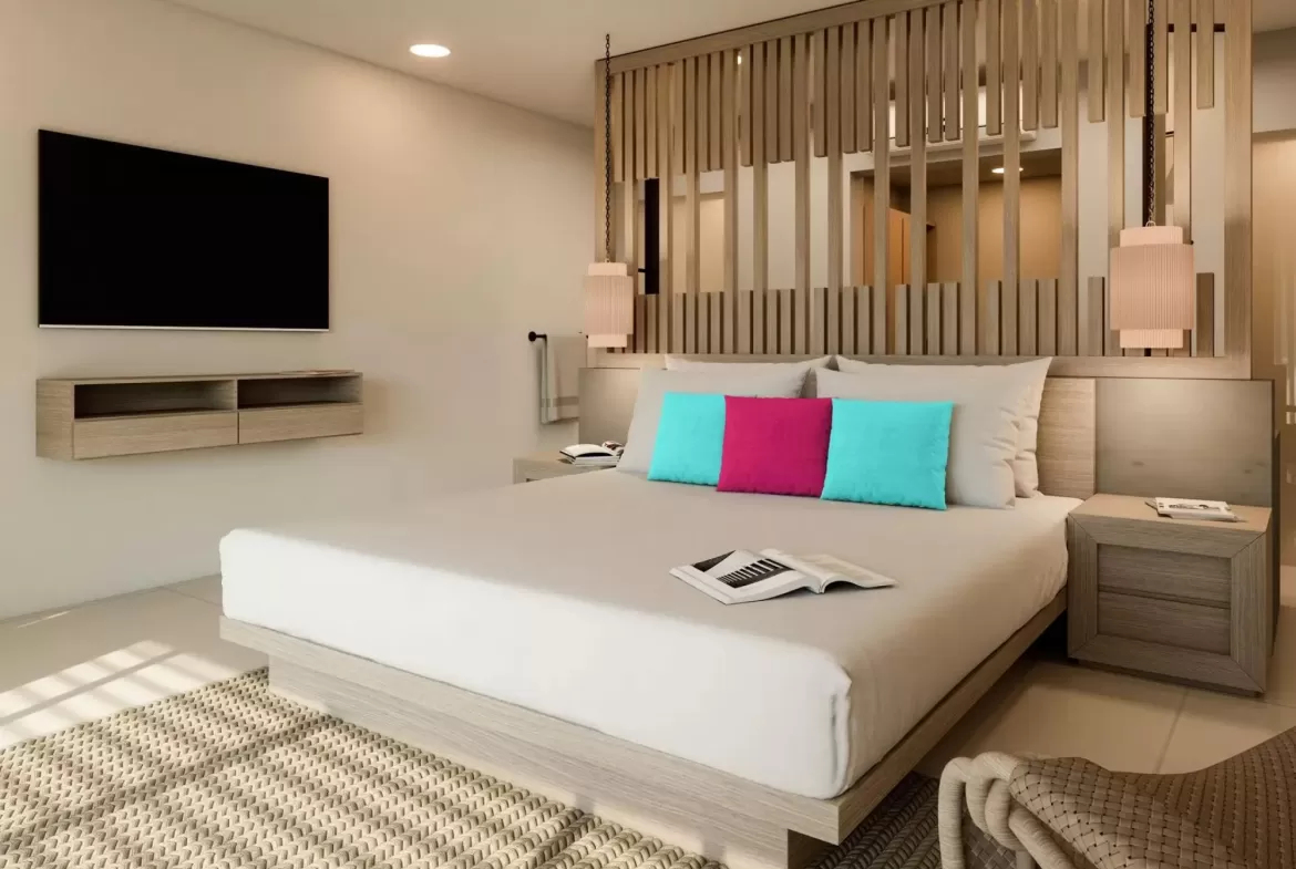 Moon-Gate-Bedroom-2-1170x785